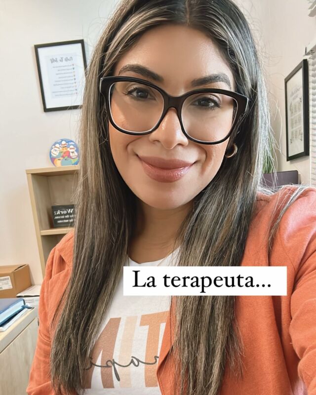 Inspired by these wonderful Latinas @academiclatina and @becomingadoctora… because music is a rich part of our identities y cultura. 🌵🎶

I love this way of portraying our identities con orgullo y sazón. My identity as a therapist/doctora intersects with my cultura and I’m so proud to embrace my intersectionality in professional and academic spaces and show up authentically. Proud Mexicana con raíces Poblanas! 🇲🇽La cumbia sonidera was not just for cleaning pero pa’ todo lol. I mean, a party wasn’t a party unless the sonidero DJ would echo, “sssssaludos saludos saludos a la familia aaa…” 😂 (IYKYK). Now as an adult, I take my quiebraditas, cumbias, banda, corridos everywhere… 🫶🏽

My corazoncito gets so full when my students hear a song I’m playing and they ask, “Miss, you listen to that? That’s cool” and proceed with showing me their favorite songs that embrace their cultura. ❤️ 

Está terapeuta/doctora zapatea, da de vueltas, canta con el pecho, hace un pasito tun tun, and everything in between. 🫶🏽💃🏽

#firstgen #firstgentherapist #mexicana #daughterofimmigrants #therapist #terapeuta #latinatherapist #latina #cumbia #banda #corridos #quiebradita #cultura #applemusic #lcsw #msw #explore #palante #palantetherapy